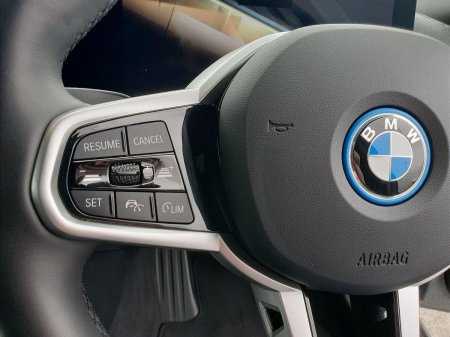 2025 BMW i4 - photo 17