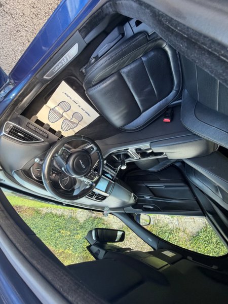 2016 Jaguar XE - photo 17