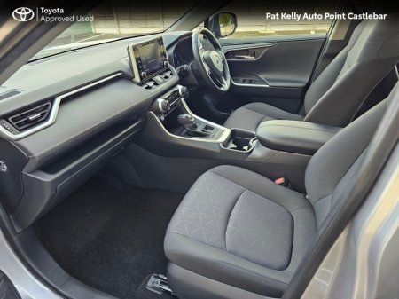 2020 Toyota RAV4 - photo 6