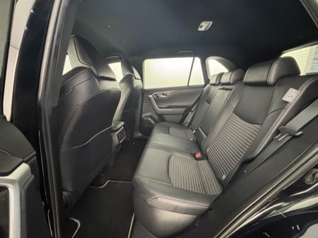2022 Toyota RAV4 - photo 7
