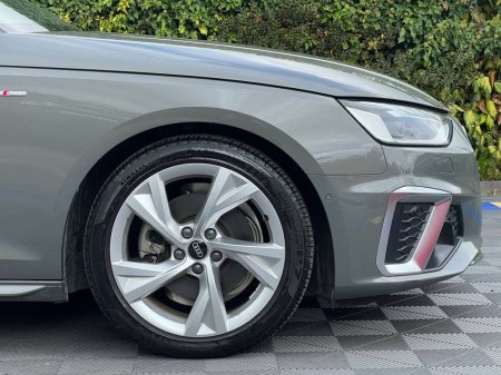 2022 Audi A4 - photo 9