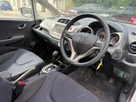 2011 Honda Fit - photo 14