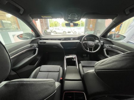 2023 Audi e-tron - photo 28