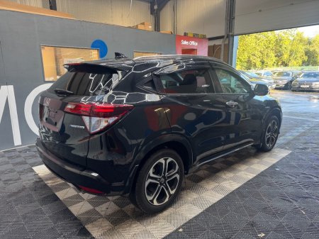 2017 Honda Vezel - photo 3