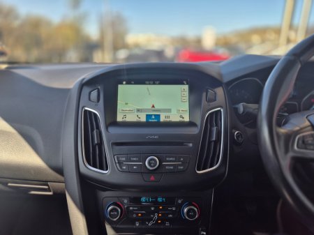 2018 Ford Focus - photo 14