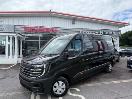 2027 Nissan Interstar - photo 11