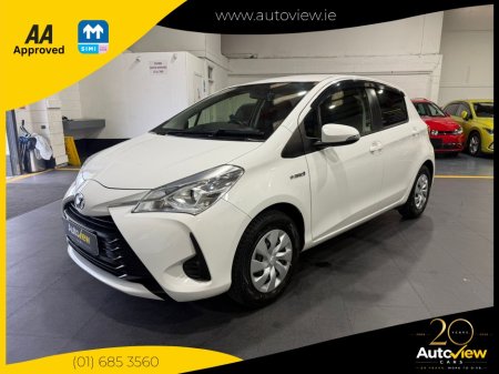 2019 Toyota Vitz - photo 3