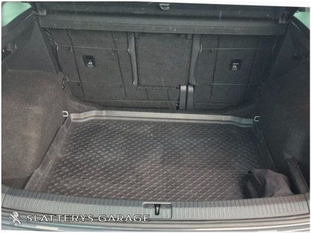 2021 Volkswagen Tiguan - photo 9