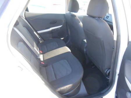 2017 Kia Ceed - photo 3