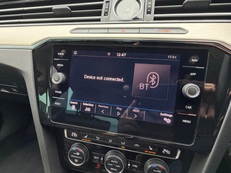 2019 Volkswagen Passat - photo 25