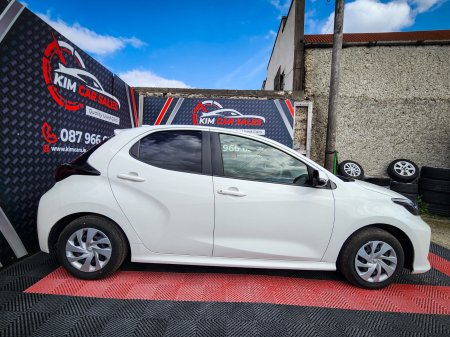 2023 Toyota Yaris - photo 8