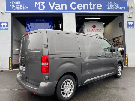 2022 Vauxhall Vivaro - photo 5
