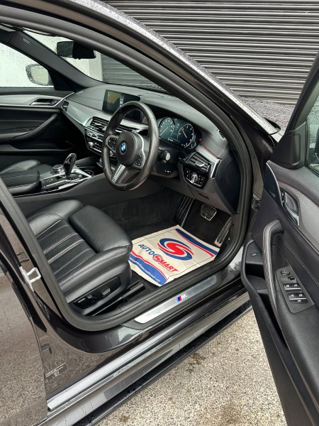 2018 BMW 5-Series - photo 19