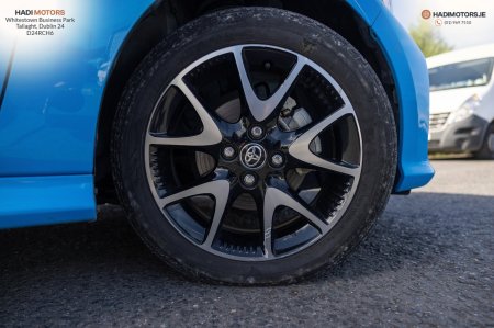 2020 Toyota Yaris - photo 11