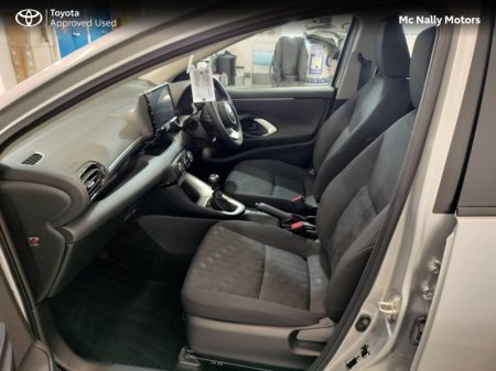 2024 Toyota Yaris - photo 6