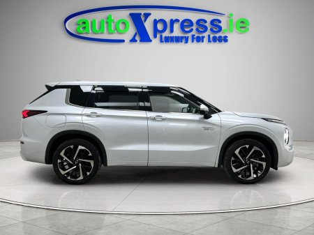 2023 Mitsubishi Outlander - photo 15