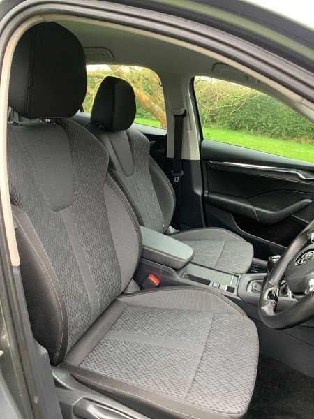 2022 Skoda Octavia - photo 19