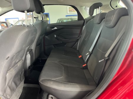 2015 Ford Focus - photo 9