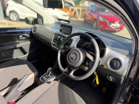 2015 Volkswagen up! - photo 10