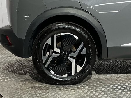 2025 Peugeot 2008 - photo 10