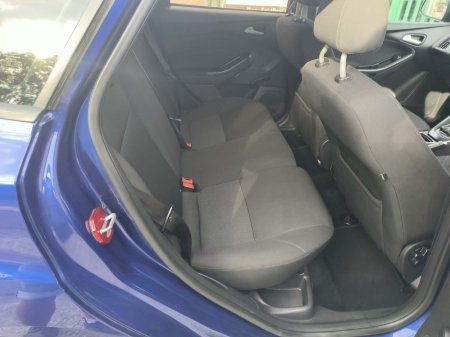 2015 Ford Focus - photo 13