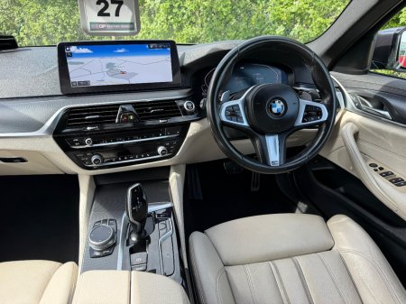 2021 BMW 5-Series - photo 20