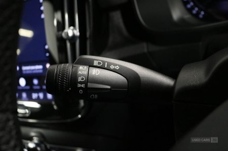 2023 Volvo XC40 - photo 25