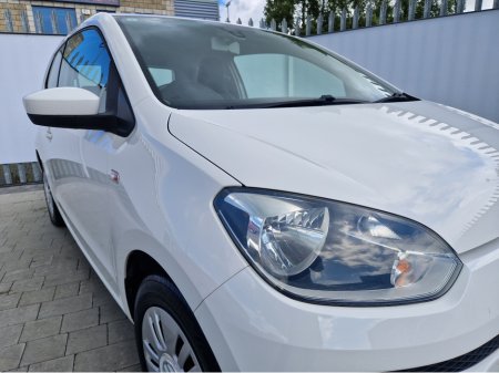2013 Volkswagen up! - photo 2