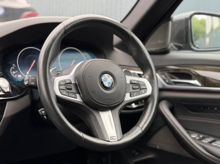 2020 BMW 5-Series - photo 13