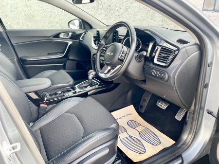 2023 Kia XCeed - photo 5