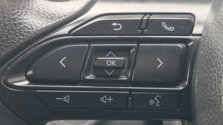 2022 Toyota Yaris - photo 26