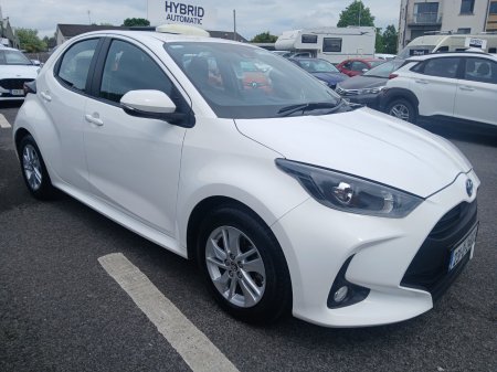 2023 Toyota Yaris - photo 4