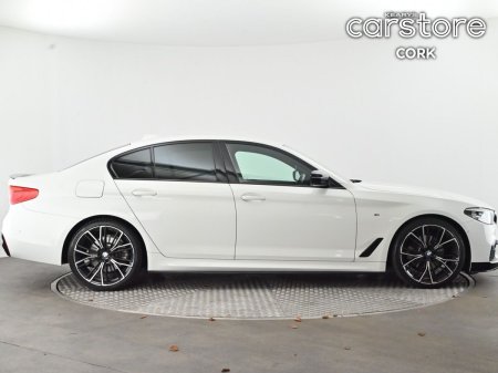 2020 BMW 5-Series - photo 2