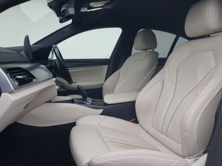 2022 BMW 5-Series - photo 7