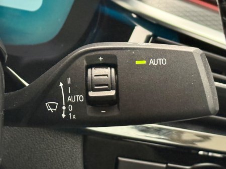 2022 BMW 5-Series - photo 22
