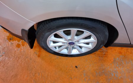 2017 Ford Focus - photo 11