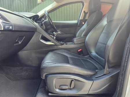 2020 Jaguar E-Pace - photo 15