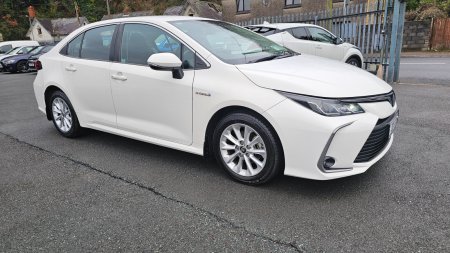 2020 Toyota Corolla - photo 2