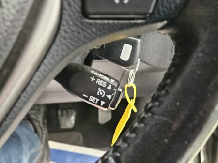 2016 Toyota RAV4 - photo 11