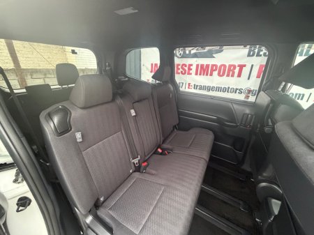 2023 Toyota Noah - photo 9