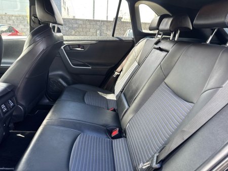 2022 Toyota RAV4 - photo 7