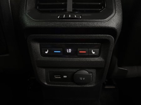 2020 Volkswagen Tiguan - photo 22