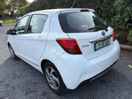 2017 Toyota Yaris - photo 3