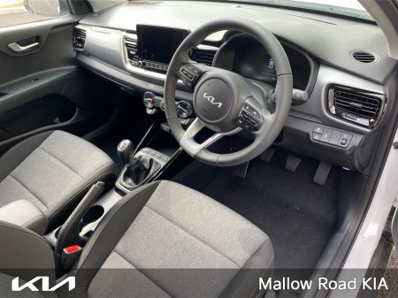 2026 Kia Stonic - photo 2