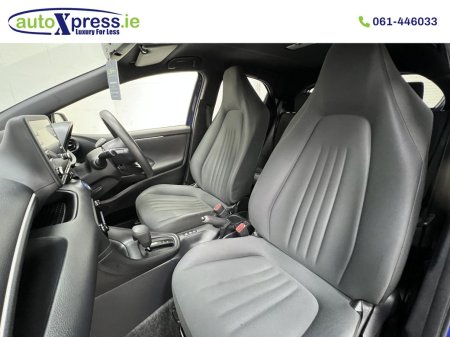 2022 Toyota Yaris - photo 16
