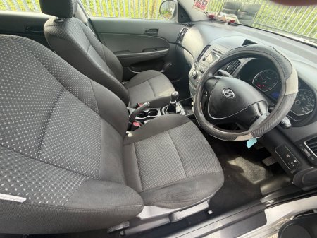 2010 Hyundai i30 - photo 7