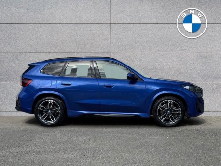 2023 BMW iX1 - photo 2