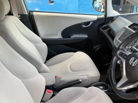 2012 Honda Fit - photo 7