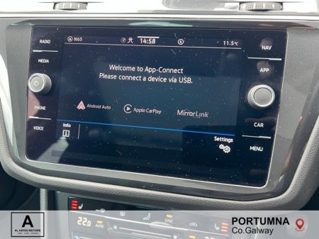 2021 Volkswagen Tiguan - photo 12