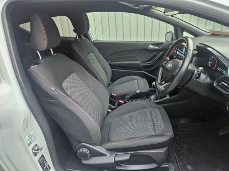 2019 Ford Fiesta - photo 12